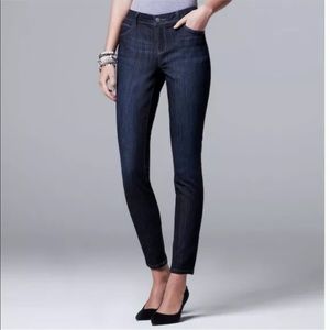 Simply Vera By Vera Wang, Size 8 Capri Jeans